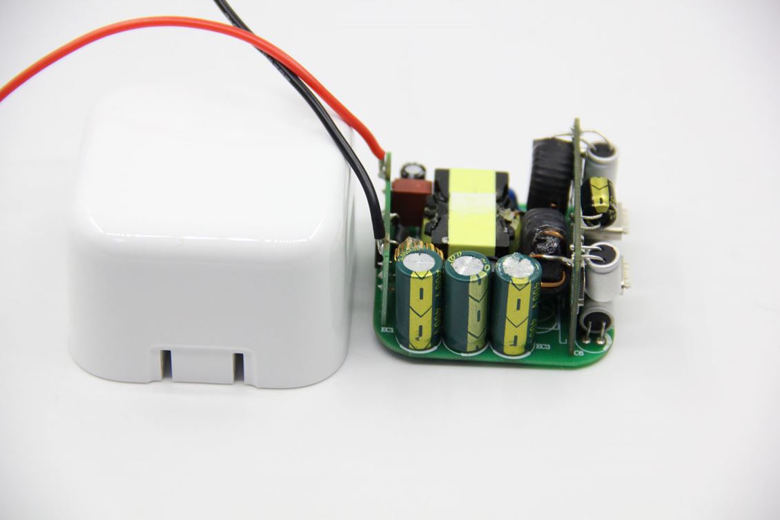 35W宁波双C口PD快充适配器氮化镓D3方案